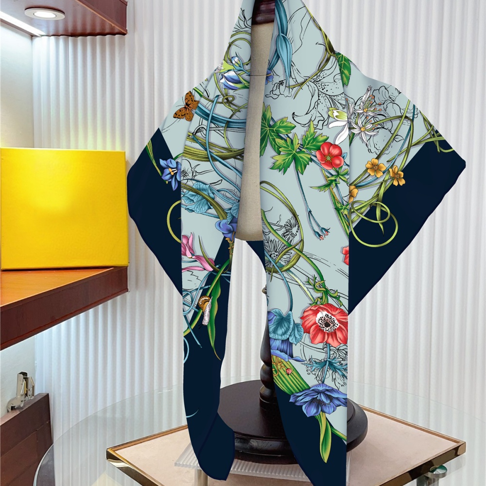 シルクスカーフ女性花柄プリント正方形スカーフヘッドエシャルプ - Face Scarf Mask のレビューと価格